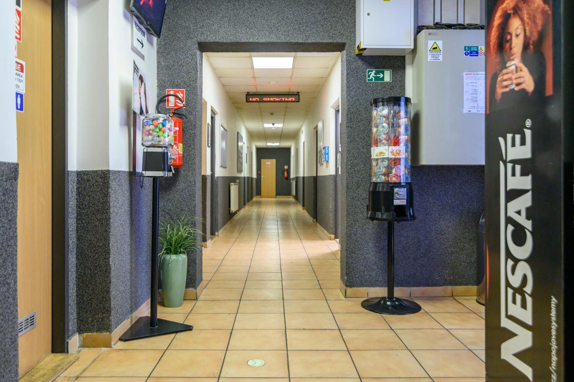 Hostel Seven Prag Eksteriør billede
