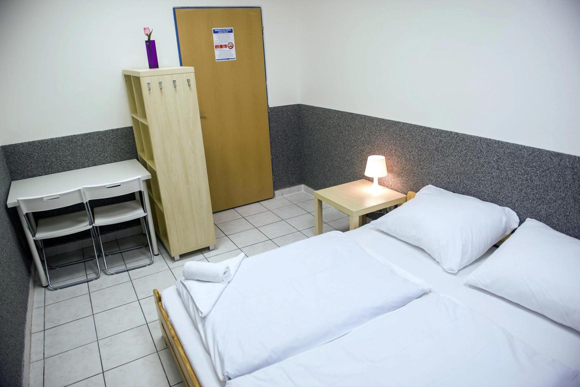 Hostel Seven Prag Eksteriør billede